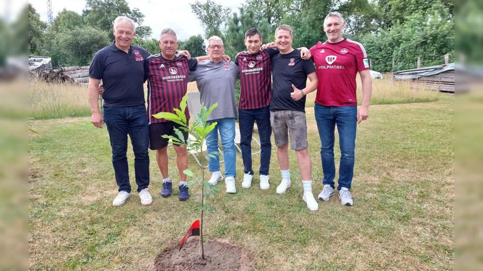 Richtig Spaß hatten die Clubfreunde Vilseck bei der Baumpflanz - Challenge 2025 (Bild: Matthias Kellner)