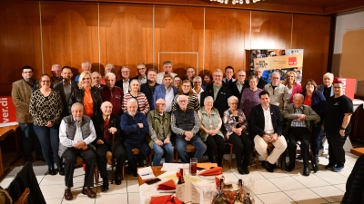 1740 Jahre Gewerkschaftszugehörigkeit auf einem Bild.  (Bild: Dagmar Nachtigall)