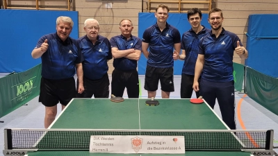 Die Aufstiegsmannschaft der DJK Weiden. (Bild: Werner Hederer)