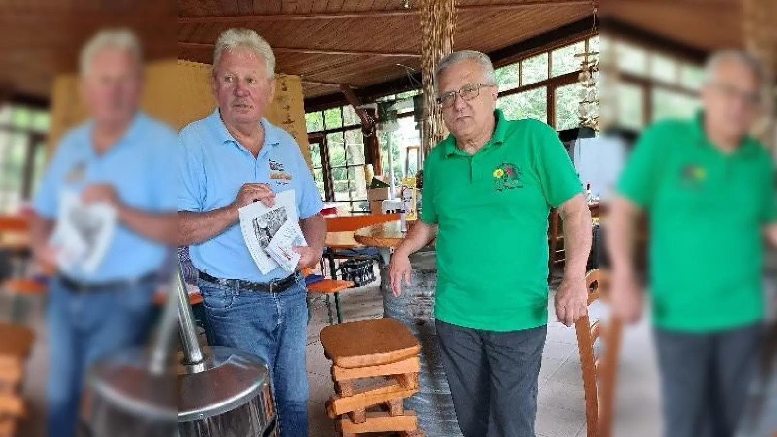 Stadtrat und Vorsitzender des Fördervereins Hans Forster 1. Vorsitzender der Siedlergemeinschaft „Am Krumpes” Gerhard Götz. (Bild: Renate Flauger)