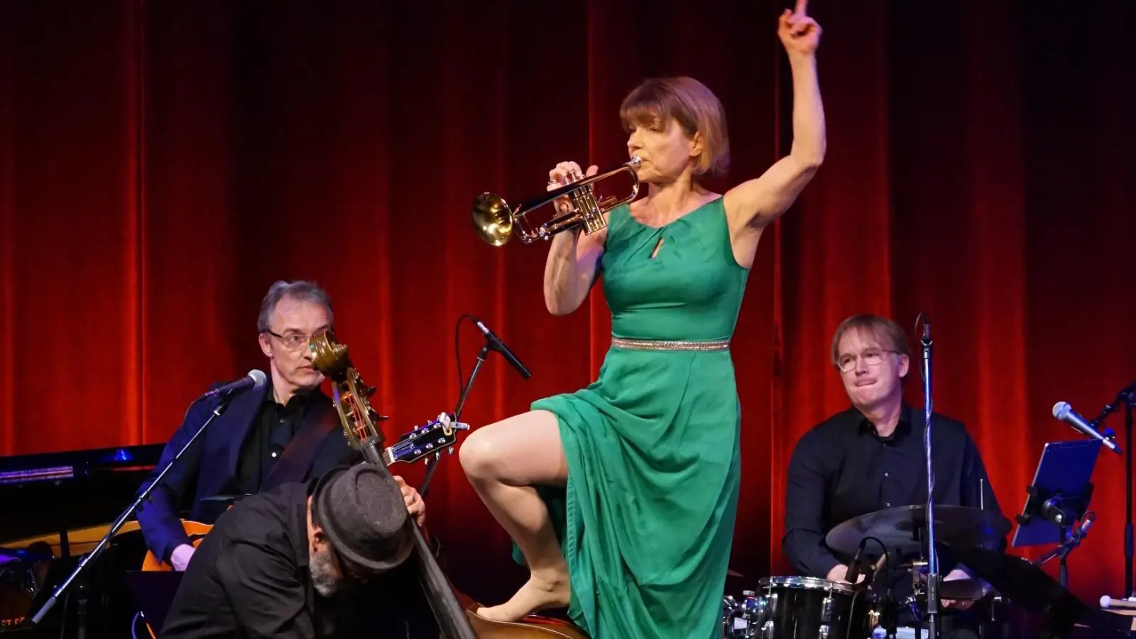 Antje Rietz bei einem ihrer mitreißenden Liveauftritte. (Bild: Holger May)