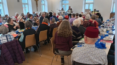 Auch Bärbl Iberer und Anton Auer begeisterten alle.  (Bild: Theresia Wlach)