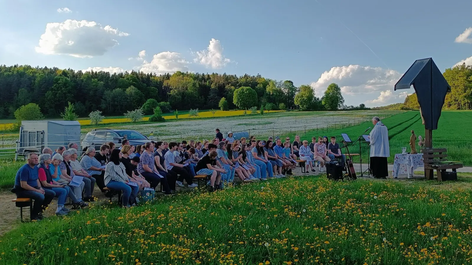1. Maiandacht in Heldmannsberg. (Bild: Helmut Kadar)