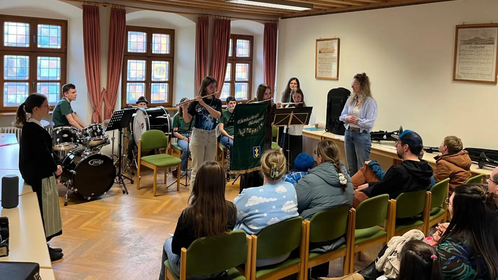 Vorspielnachmittag der Ehenbachtaler Blaskapelle Schnaittenbach im „Alten Rathaus”. (Bild: Stephanie Künzel)
