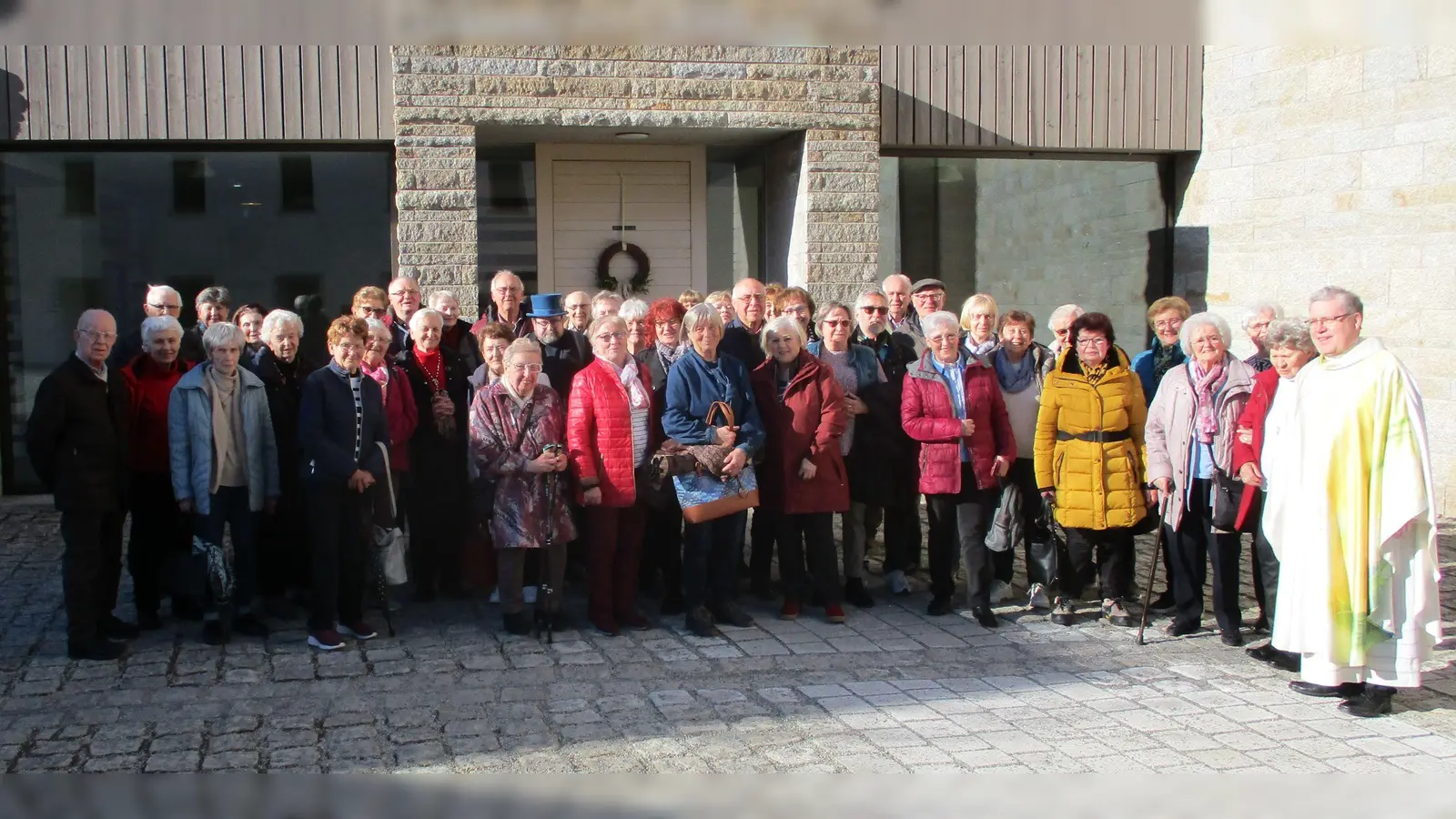 Im Haus Johannisthal trafen sich die KAB-Senioren mit Direktor Manfred Strigl KAB-Senioren zum religiösen Bildungstrag.  (Bild: Georg Müllner)