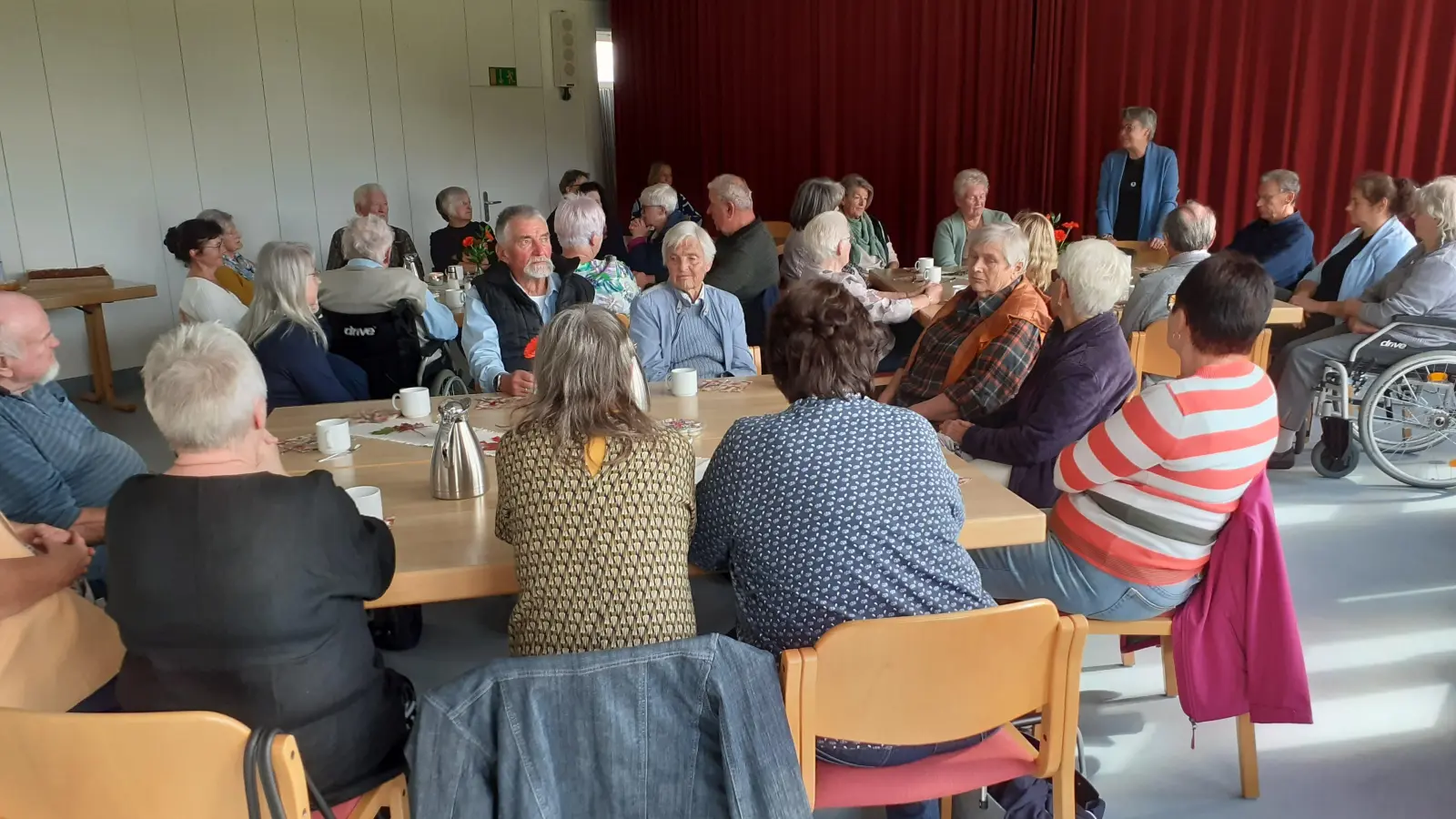 Cafe miteinander. (Bild: Alfred Schuster)