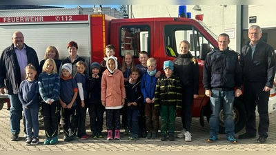 Die Feuerfüchse Ransbach freuten sich über ihr erstes Abzeichen. (Bild: Miriam Kerschensteiner)