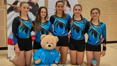 WK 12 : 2. Platz und Quali zum Regionalentscheid<br>Von links: Maria Günzl, Alina Sies, Josefine Ludolph, Leni Härtl, Juna Menner (Bild: Beate Kellner)
