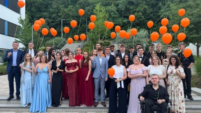 Gruppenbild der Wirtschaftsschule Schwandorf. (Bild: Daniel Götz)