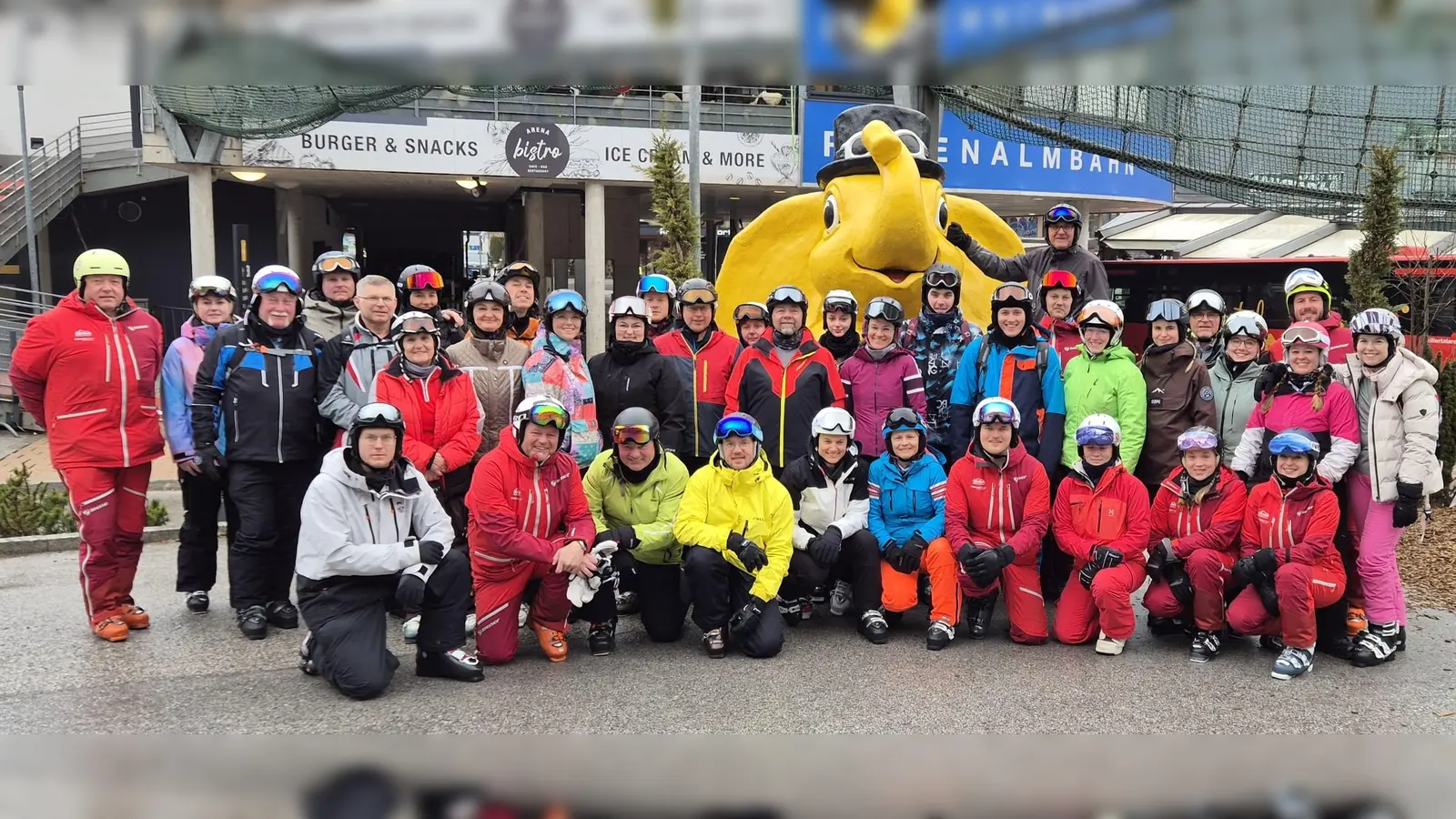 Die Reisegruppe der Zillertal-Skifahrt. (Bild: Hubert Mark)