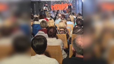 Horrido Express spielte vor einem ausverkauften Saal (Bild: Jutta Kirner)
