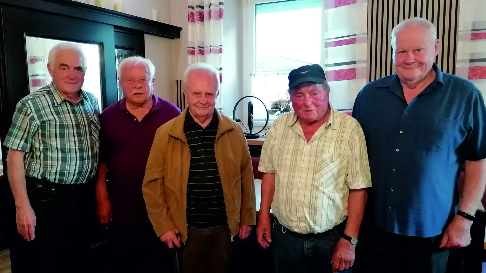 Von links: Erwin Koppmann, Wolfgang Jasik, Horst Jasik, Willibald Duschner, Maximilian Sattich (Bild: Karlheinz Zobel)