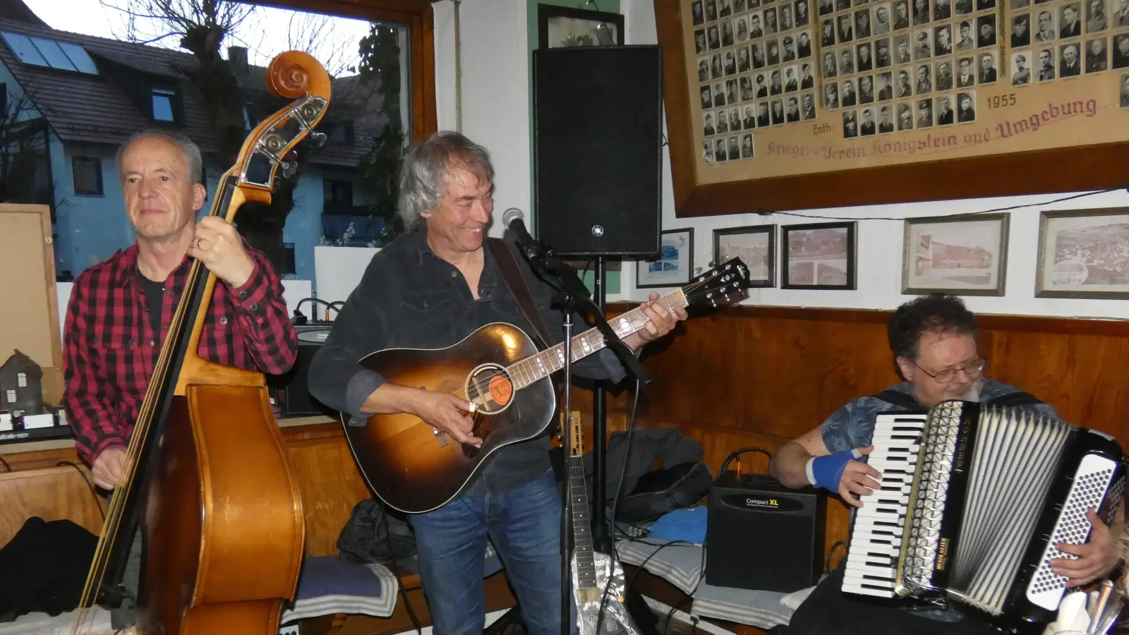 Thomas Eisenhöfer und seine Bandkollegen gaben ein tolles Konzert (Bild: Heidi Kurz)