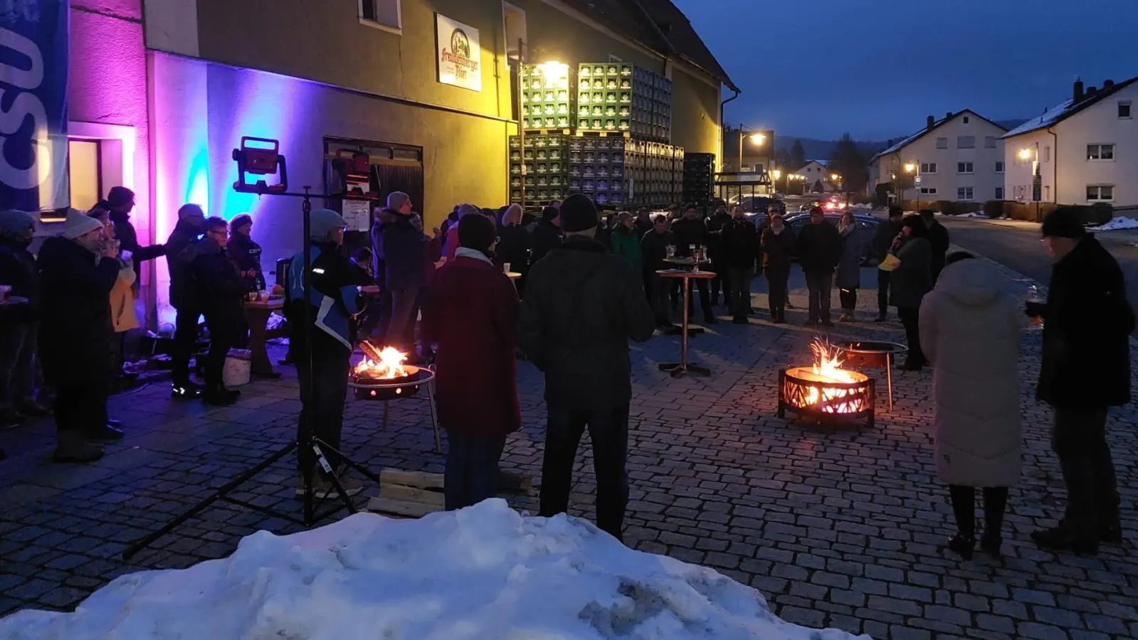 Wahlkampfabschluß Mal anders- die CSU wagte sich an ein mutiges Format. (Bild: Barbara Gerl)