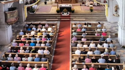 Der Festgottesdienst an Maria Himmelfahrt mit Pater Martin. (Bild: Katharina Schnurrer)