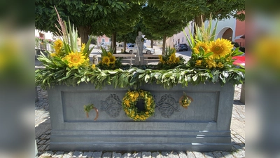 Brunnen am „Oberen Markt” (Bild: Josef Glas)