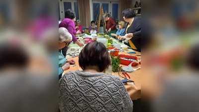 Foto vom Basteln  (Bild: Claudia Porst)