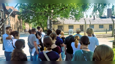 Der Eingang zum Stammlager Auschwitz. (Bild: Kathrin Hennig)