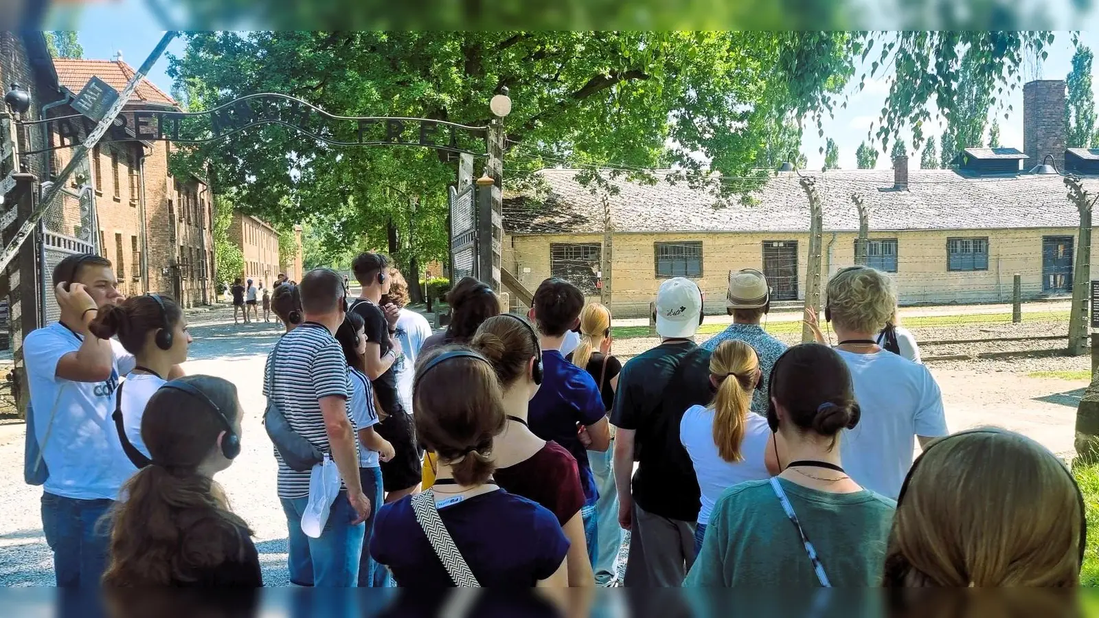 Der Eingang zum Stammlager Auschwitz. (Bild: Kathrin Hennig)