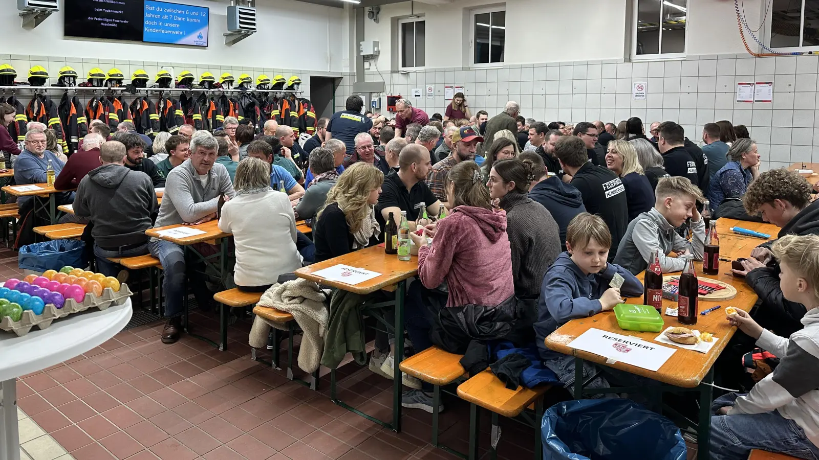 Auch die 2. Auflage des Taubenmarkts in Haselmühl war ein voller Erfolg.<br> (Bild: Florian Schlegel)