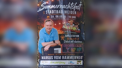 Markus vom Hammerweg bringt beim Sommernachtsfest im Stadtbad Weiden mit Musik, Witz und Gstanzln Stimmung in den Abend. (Bild: Reinhard Kreuzer)