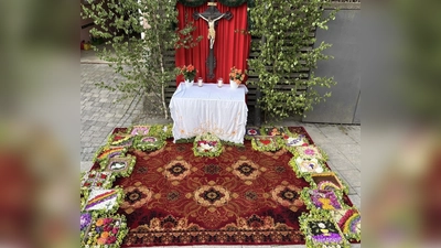 Altar an der Pfarrkirche (Bild: Tanja Neumann)
