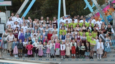 Sie sind das Zugpferd und der Stolz des Kirwavereins: Kirwakids, Kirwateens und Kirwaleit. (Bild: Siggi Bock)