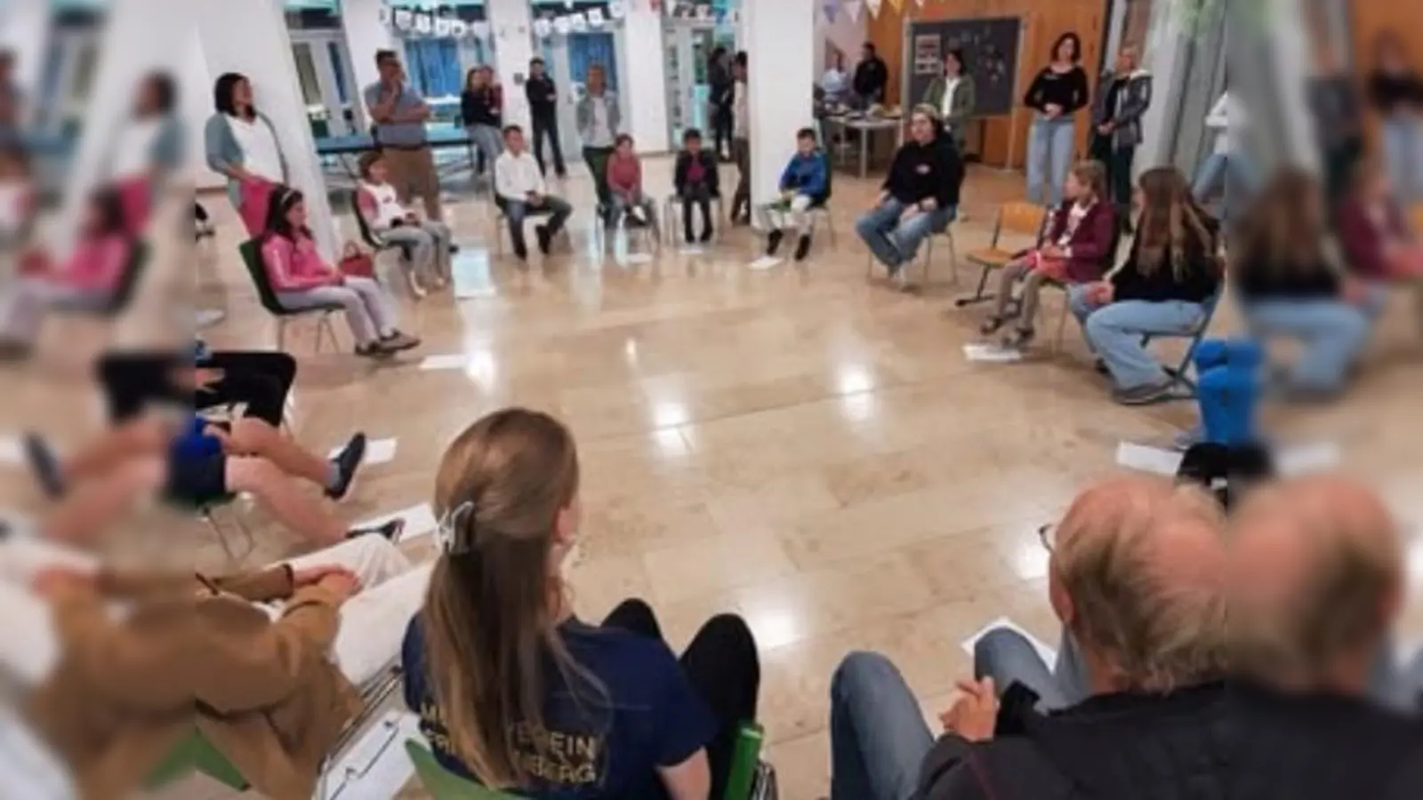 Rhythmusworkshop zum Start des Instrumentenkarussells beim Musikverein Freudenberg (Bild: Christa Schlagenhaufer)