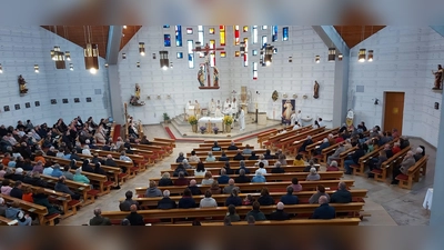 Blick von der Empore  (Bild: Pater Johannes Bosco)