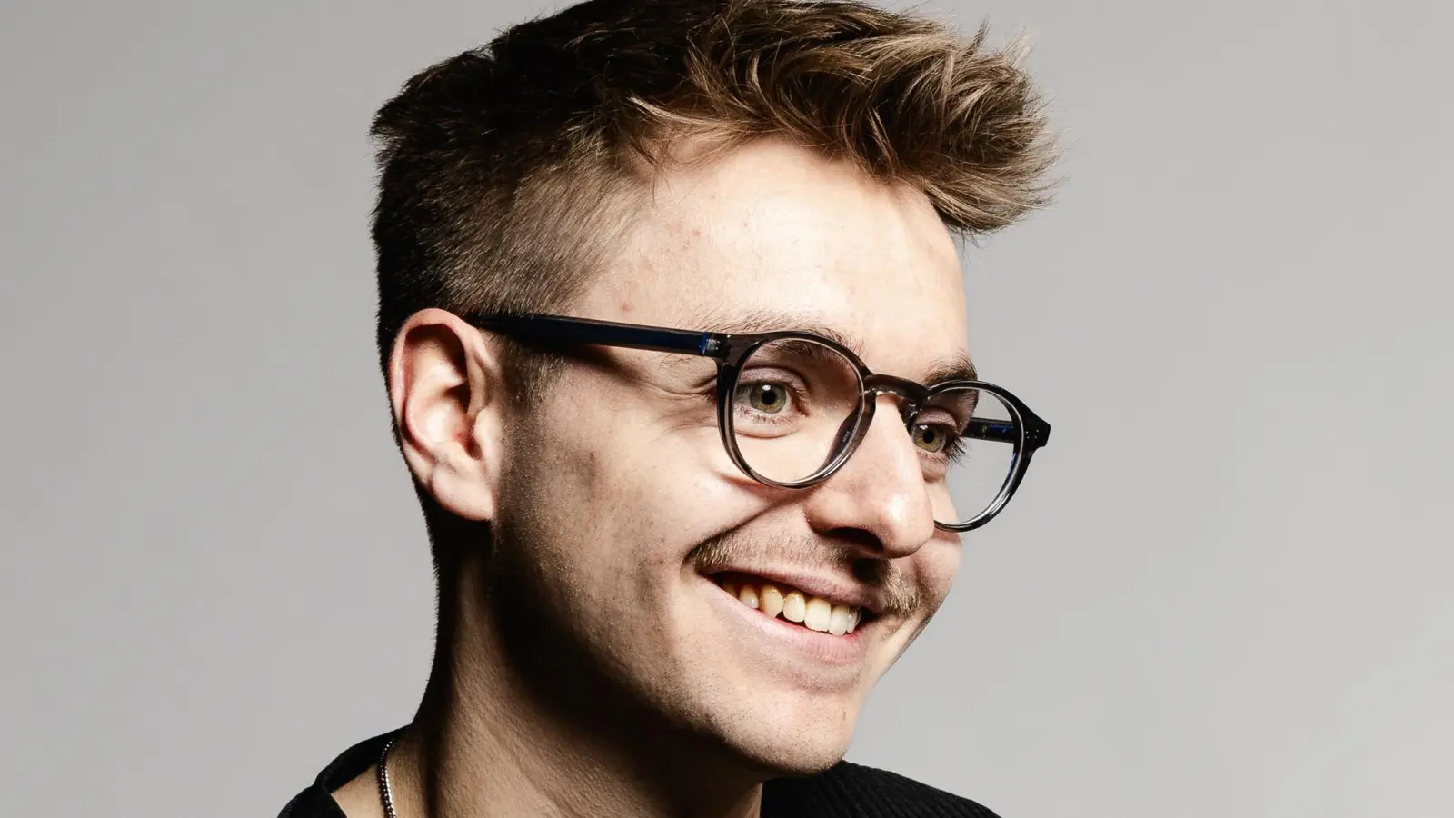 Moritz Renner &amp; Strings gastieren im Rahmen des Festivals „Jazzarise“ im Stadttheater Amberg. (Foto: Jakob Marsmann)