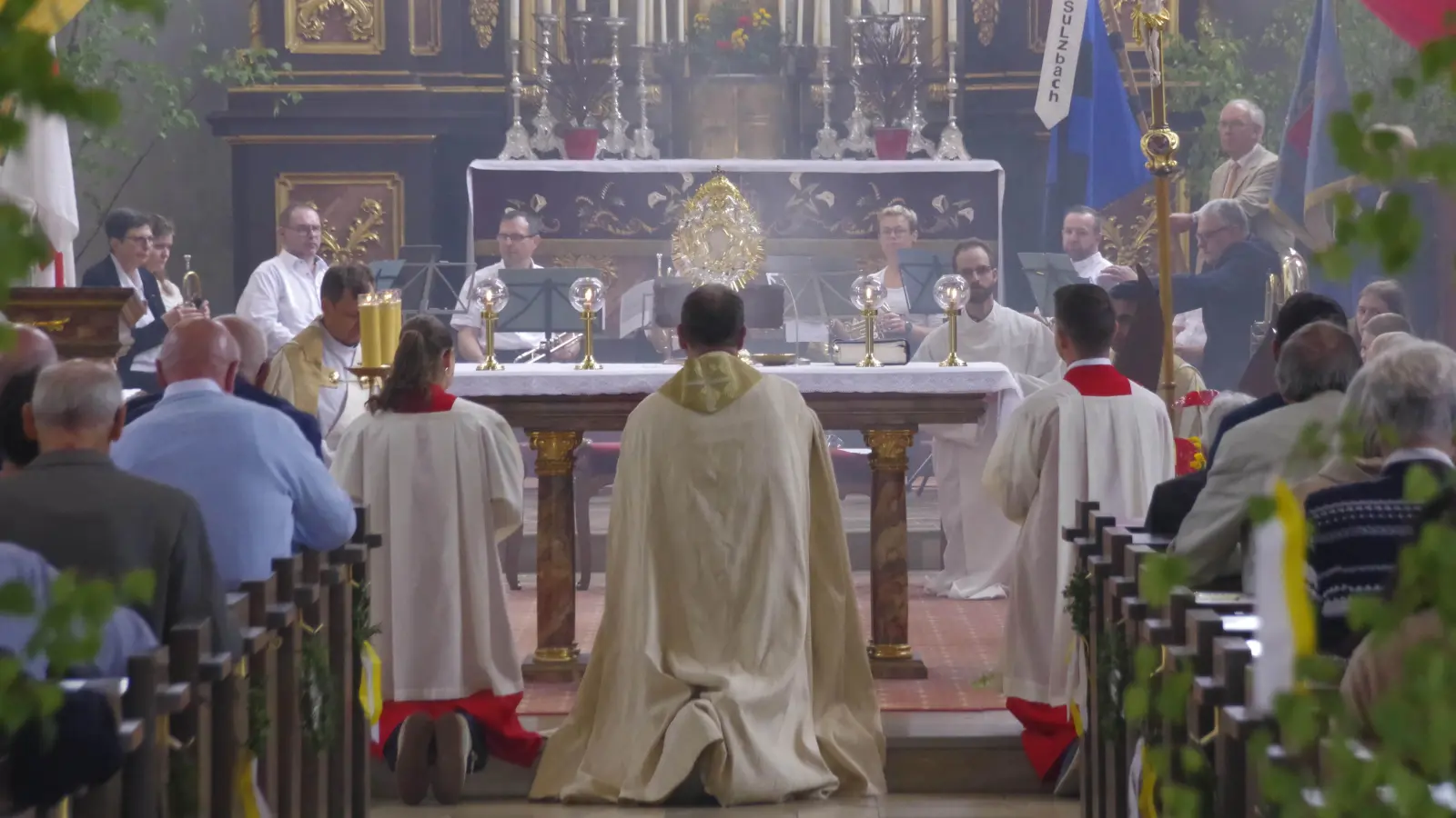 Schlussfeier in der Pfarrkirche St. Marien nach der Fronleichnamsprozession. (Bild: Bernhard Müller)