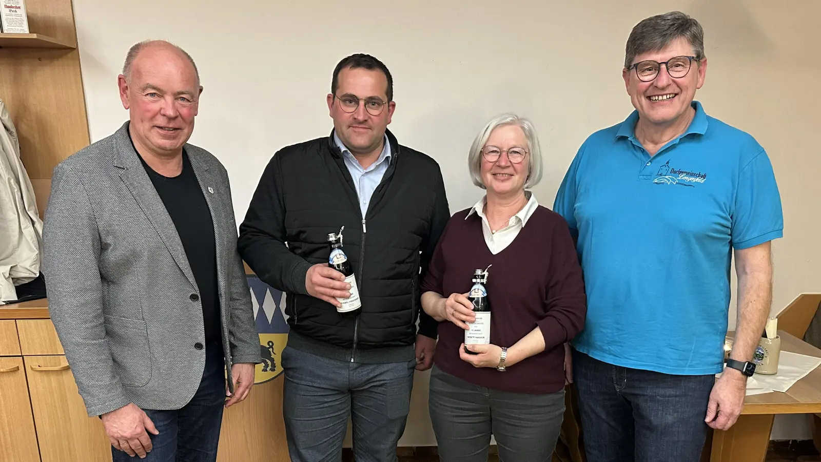 Bürgermeister Roland Strehl, Michael Pirkenseer, Renate Amrhein und Reinhold Rösel. (Bild: Florian Schlegel)