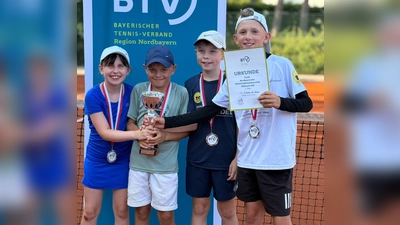 Sophie Wamser, Lukas Witt, Moritz Ertl, Nicolas Eichlinger (Bild: Nicky Marquardt)