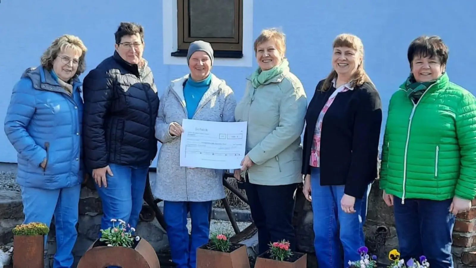 V.l. König Anni, Zeitler Andrea, Monika Pregler, Irmgard Zintl Kreisbäuerin, Klaudia Killinger, Christa Bayer. (Bild: Irmgard Zintl)