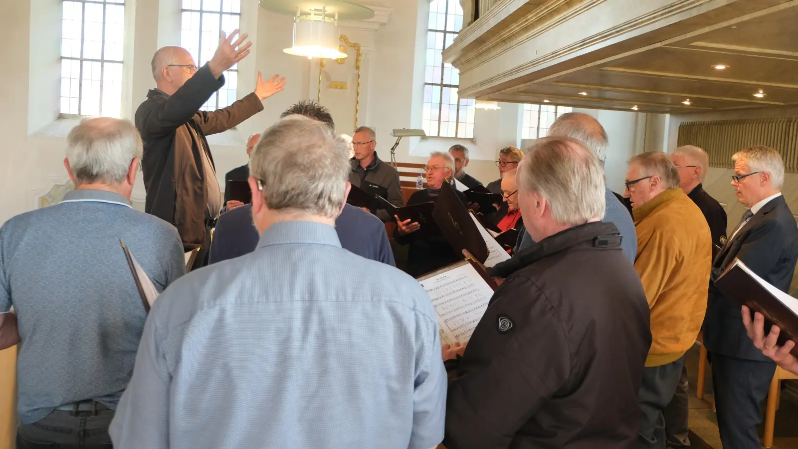 Flossenbürger Männerchor (Bild: Fred Lehner)