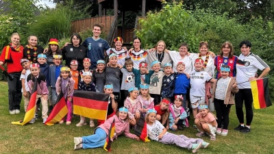 „Aufstieg in die erste Klasse” – Unter diesem Motto feierten die 26 Vorschulkinder des Kindergartens St. Martin ihren Abschied aus der Kindergartenzeit. (Bild: Alexander Schmid)