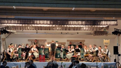 Bockbierfest der Ehenbachtaler Blaskapelle Schnaittenbach e.V.  (Bild: Dominik Strähl )