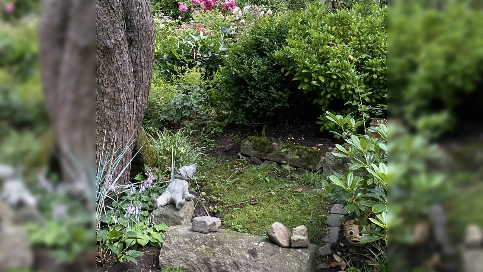 Einblick in den idyllisch gestalteten Garten (Bild: Patricia Kreuzer)