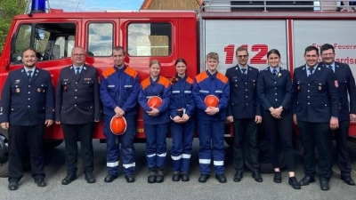 Die Jugendfeuerwehr Burkhardsrieth ist stolz auf ihre Nachwuchskräfte. (Bild: Fabiola Balk)