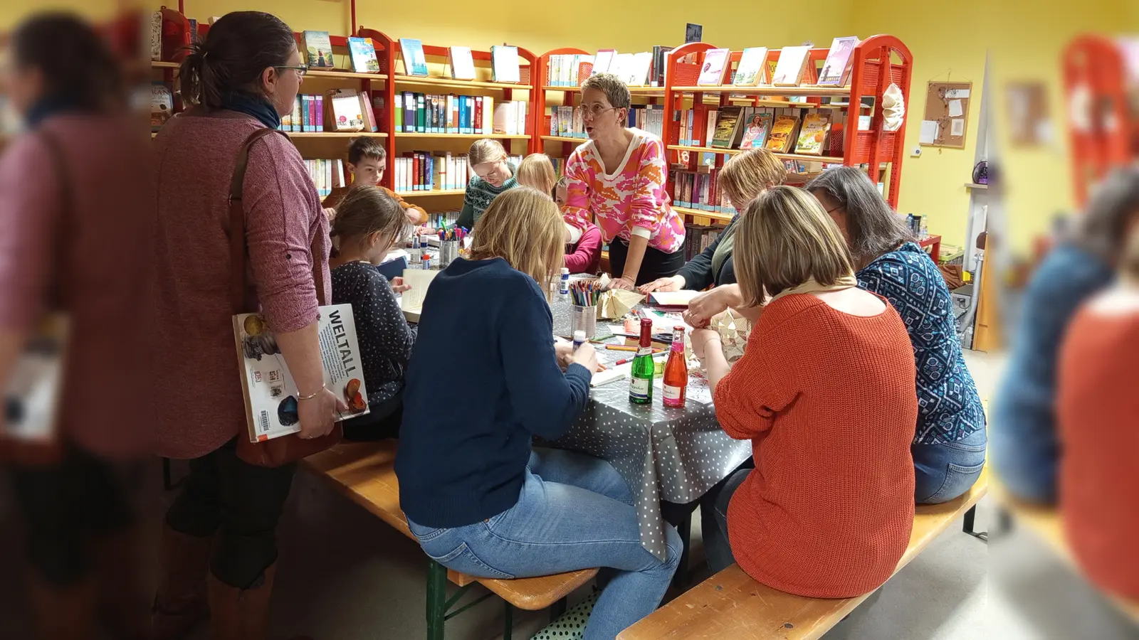 Basteln Lange Nacht. (Bild: Maria Pannrucker)