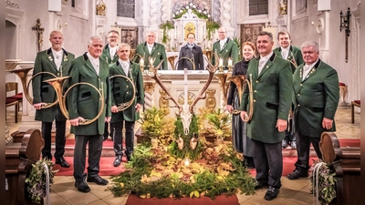 Die Oberpfälzer Parforcehornbläser. (Bild: Hubert Reimer)