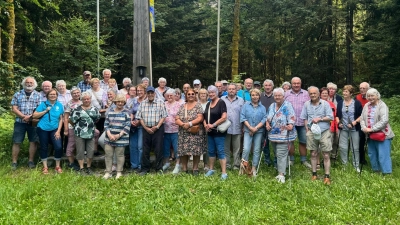 Busfahrt des FGV Neusorgs zum Kösseinegipfel (Bild: Irmgard Weiß)