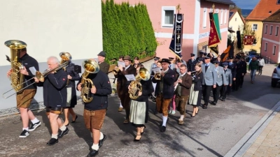Erntdankprozession der Pfarreiengemeinschaft, Ehenbachtaler Blaskapelle (Bild: Willi Wiedenbauer)