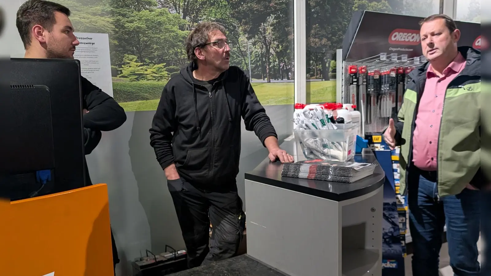 Bürgermeisterkandidat Reindl im Gespräch. (Bild: Andreas Eckert)