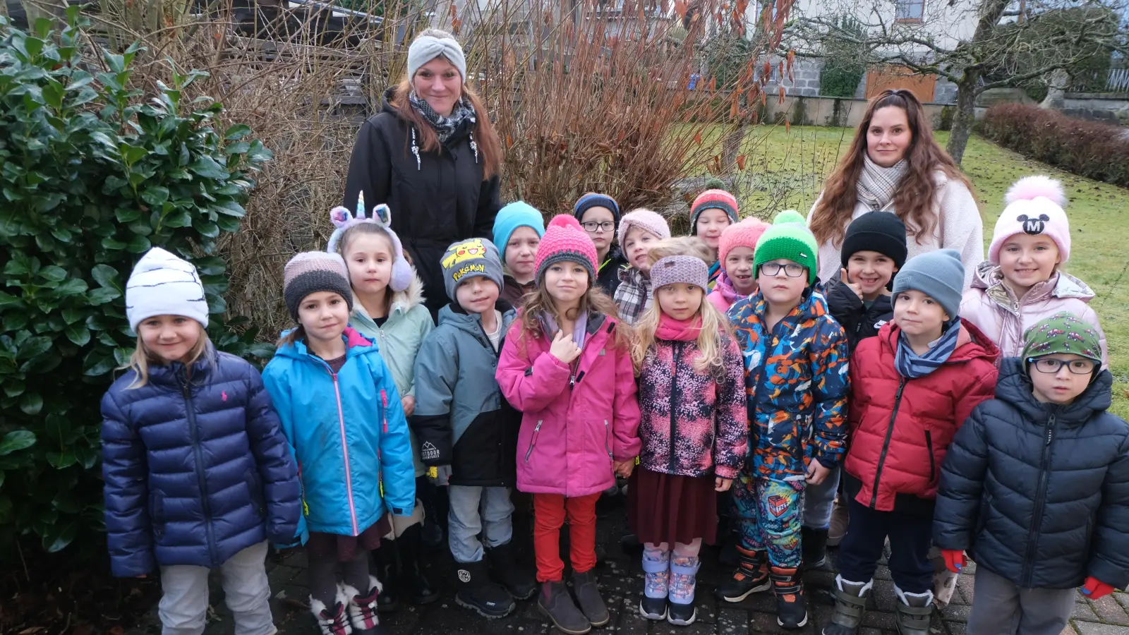 Voll Freude traten die Vorschulkinder des Kindergartens St. Johannes Maria Vianney bei den Besuchern auf. (Bild: Fred Lehner)
