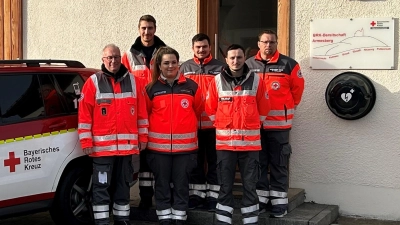 v.l. Jörg Müller, Stefan Koller, Juliane Weber, Luca Daubner, Daniel Müller, Alexander Rüger<br>nicht auf dem Foto: Florian Hösl, Judith Wörl, Johannes Nusstein, Nico Bodner<br> (Bild: Kilian Fraunholz)