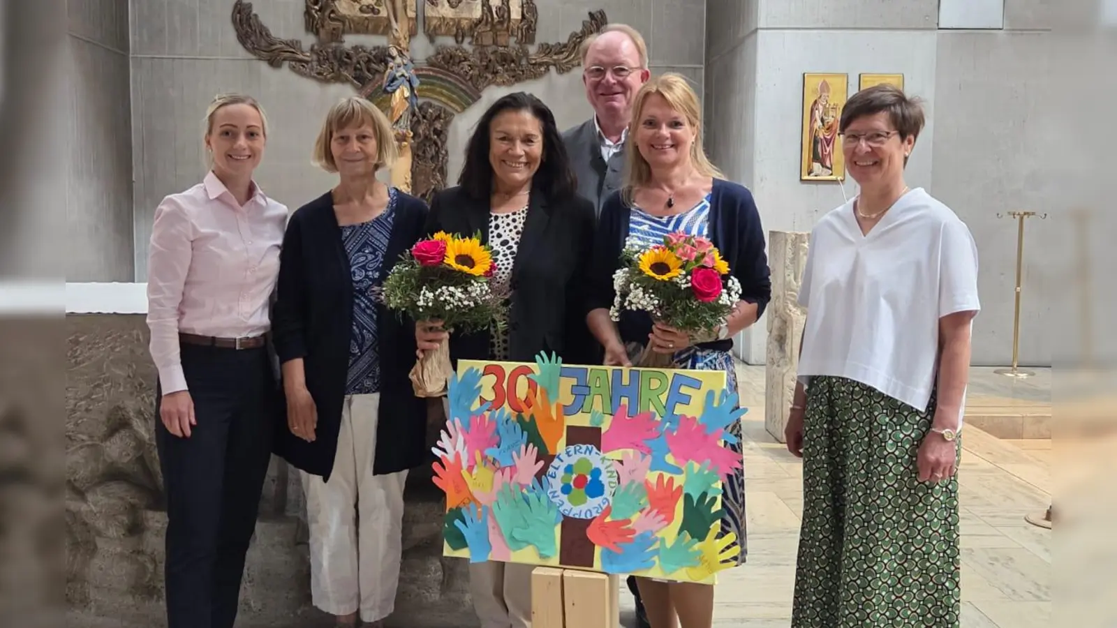 BGM Elisabeth Gruber, Gabi Mattula, Helga Löw, Pfarrer Wolfgang Bauer, Ute Rödel, Gemeindereferentin Elisabeth Harlander (Bild: Irene Bauer)
