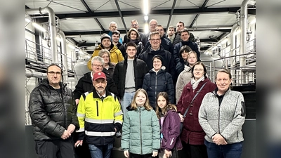 Mitglieder der FSG Weiden bei Besichtigung des Wasserwerks (Bild: Andrea Glaubitz)