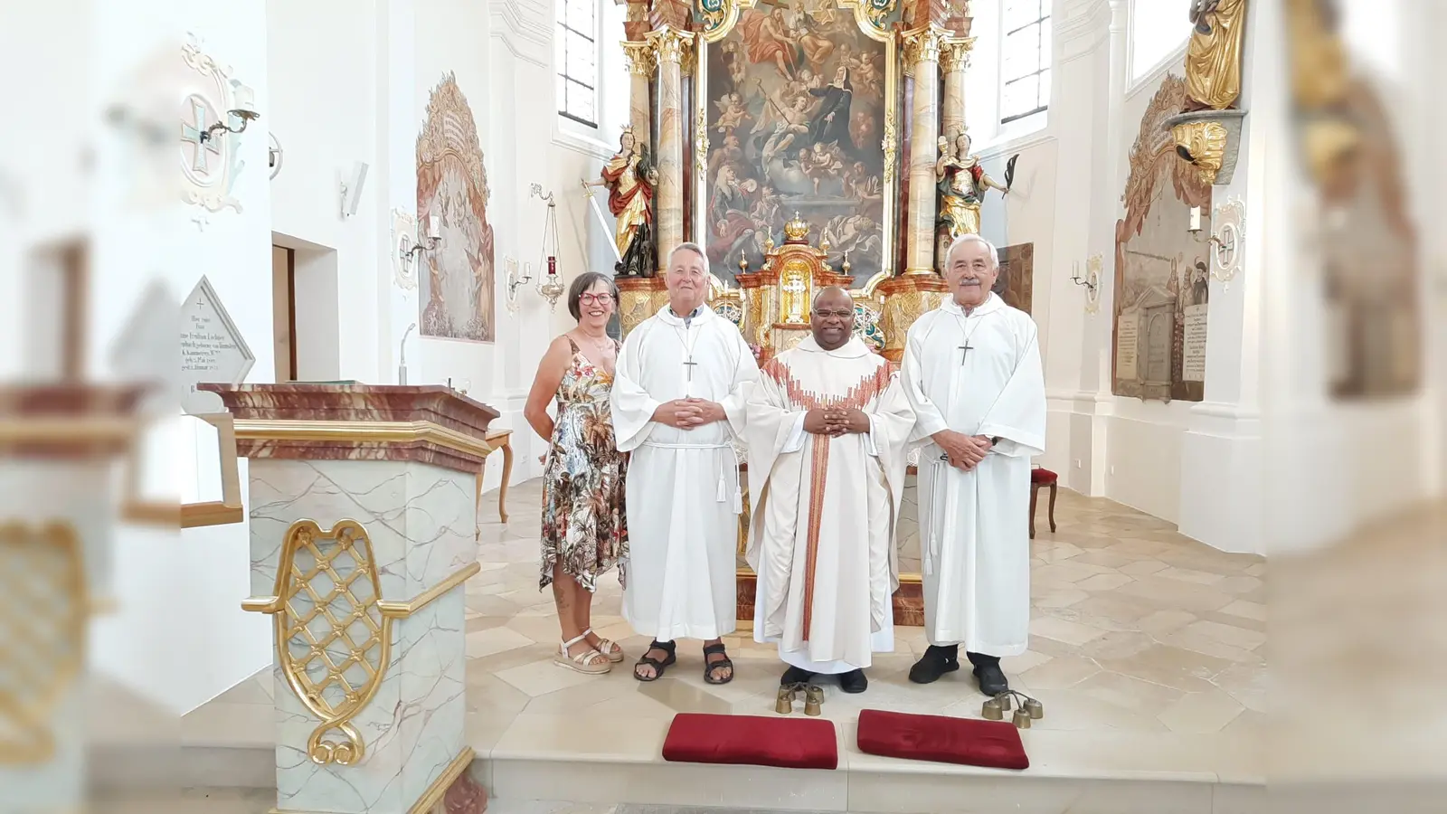 Pfarrer Gudapati ,Helmut Meier, Johann Schwarz ,Margareta Meier (Bild: Meier Margareta)