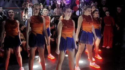 Das Highlight des Abends: die Mitternachtsshow der Prinzengarde Pleystein. (Bild: Felix Uschold)